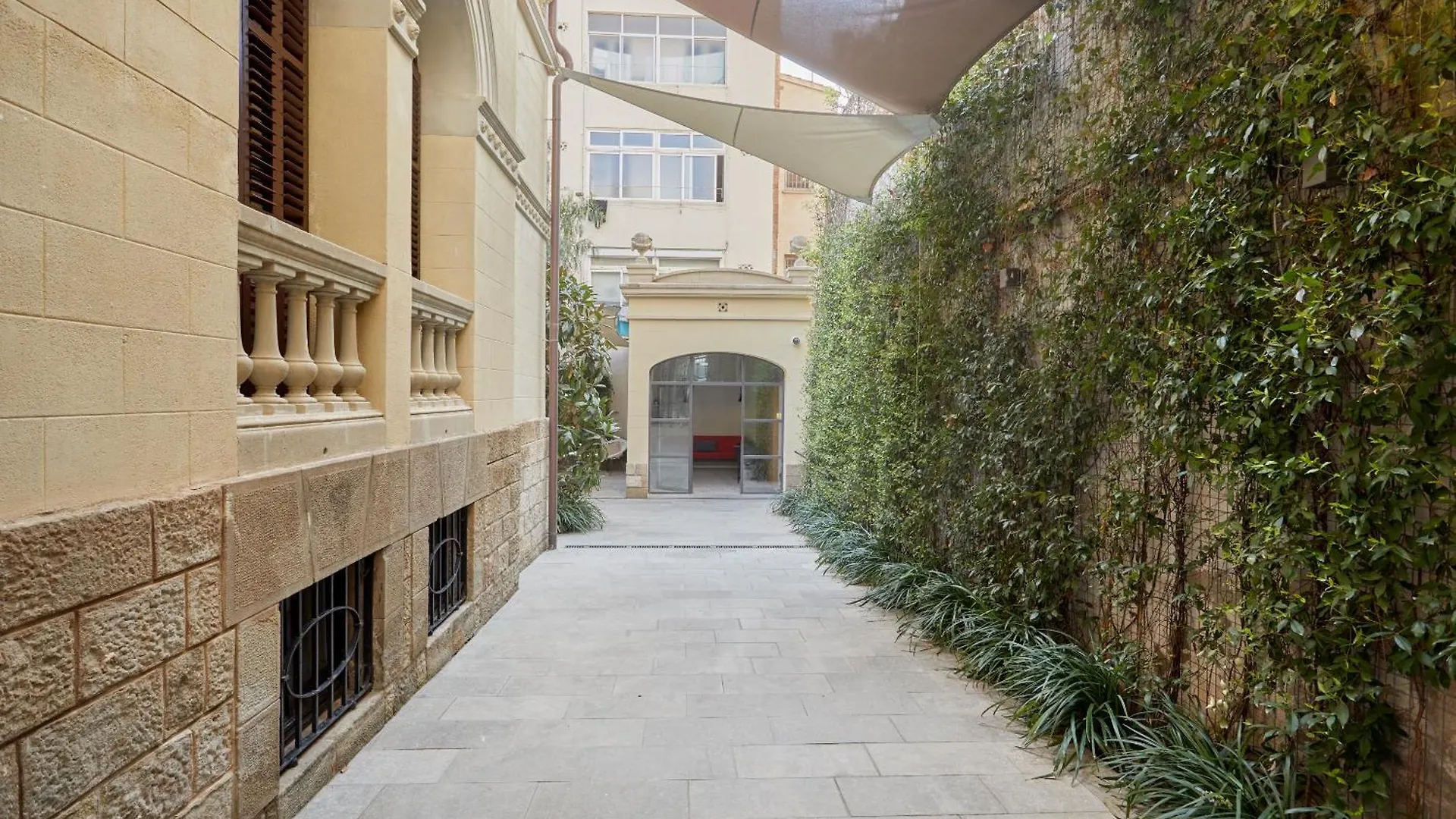 Sonder Le Palacete Barcelone